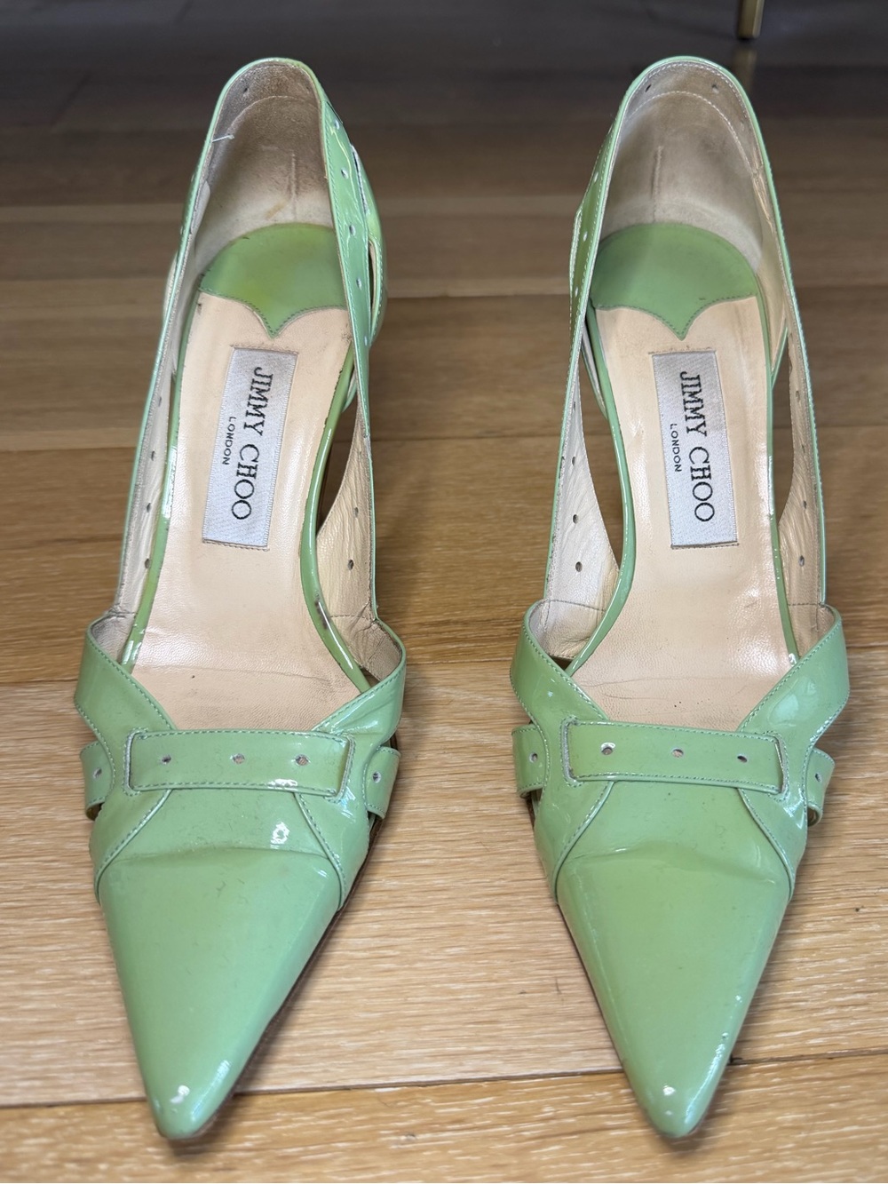 Vintage Y2K Jimmy Choo Patent Leather Kitten Heels. Size 8.